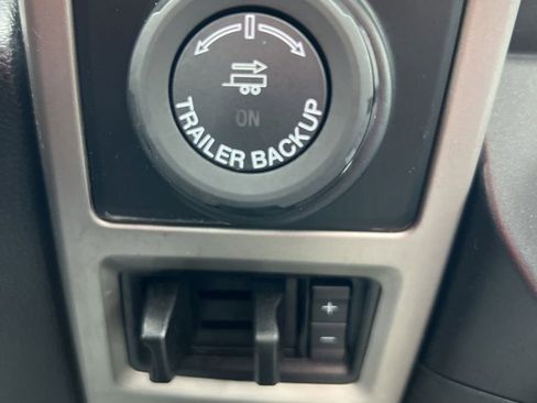 Used 2020 Ford F150 Lariat w/ Equipment Group 502A Luxury image 21