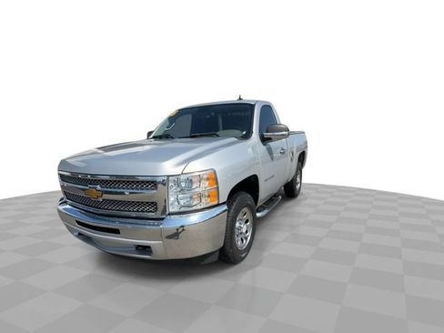 Used 2012 Chevrolet Silverado 1500 W/T w/ LS Package AWD/4WD image 4