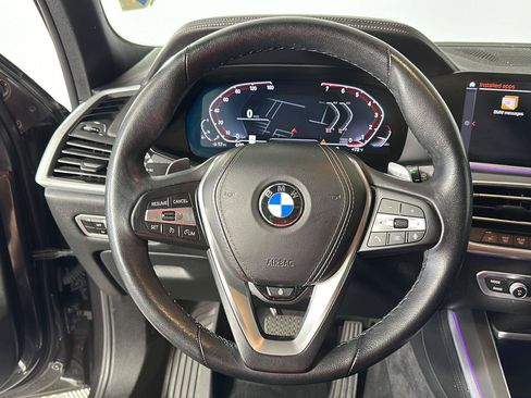Used 2023 BMW X5 xDrive40i w/ Parking Assistance Package AWD/4WD image 10