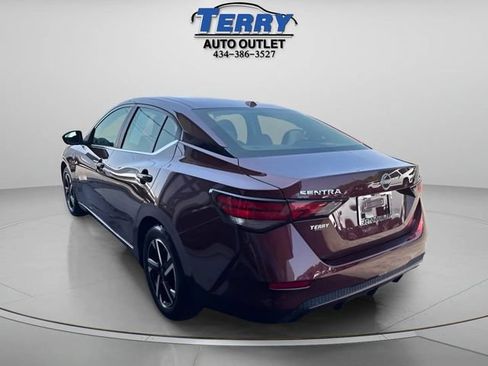 Used 2024 Nissan Sentra SV FWD image 5