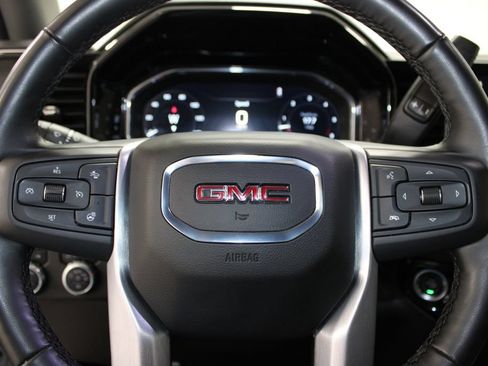 Used 2025 GMC Sierra 1500 SLT AWD/4WD image 45