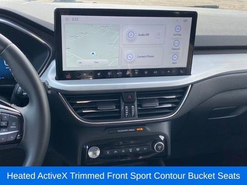 Used 2023 Ford Escape Platinum image 9