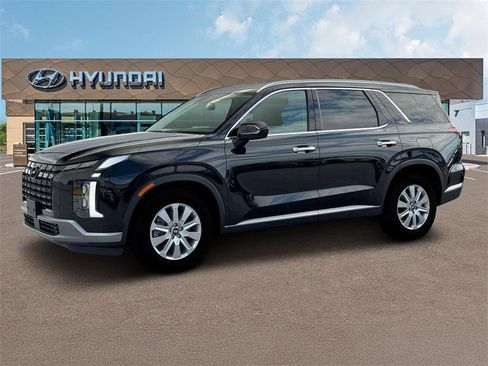 Used 2025 Hyundai Palisade SEL image 2
