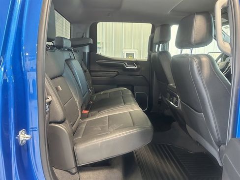 Used 2022 Chevrolet Silverado 1500 LTZ w/ Z71 Off-Road Package image 23