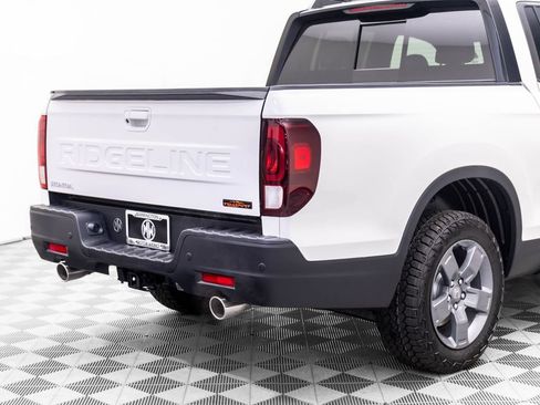 Used 2025 Honda Ridgeline TrailSport image 33