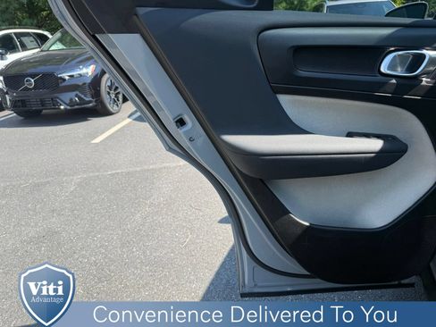 Certified 2024 Volvo XC40 B5 Plus w/ Protection Package Premier AWD/4WD image 20