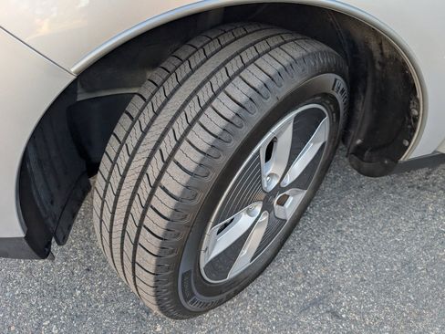 Used 2017 Kia Soul EV image 21