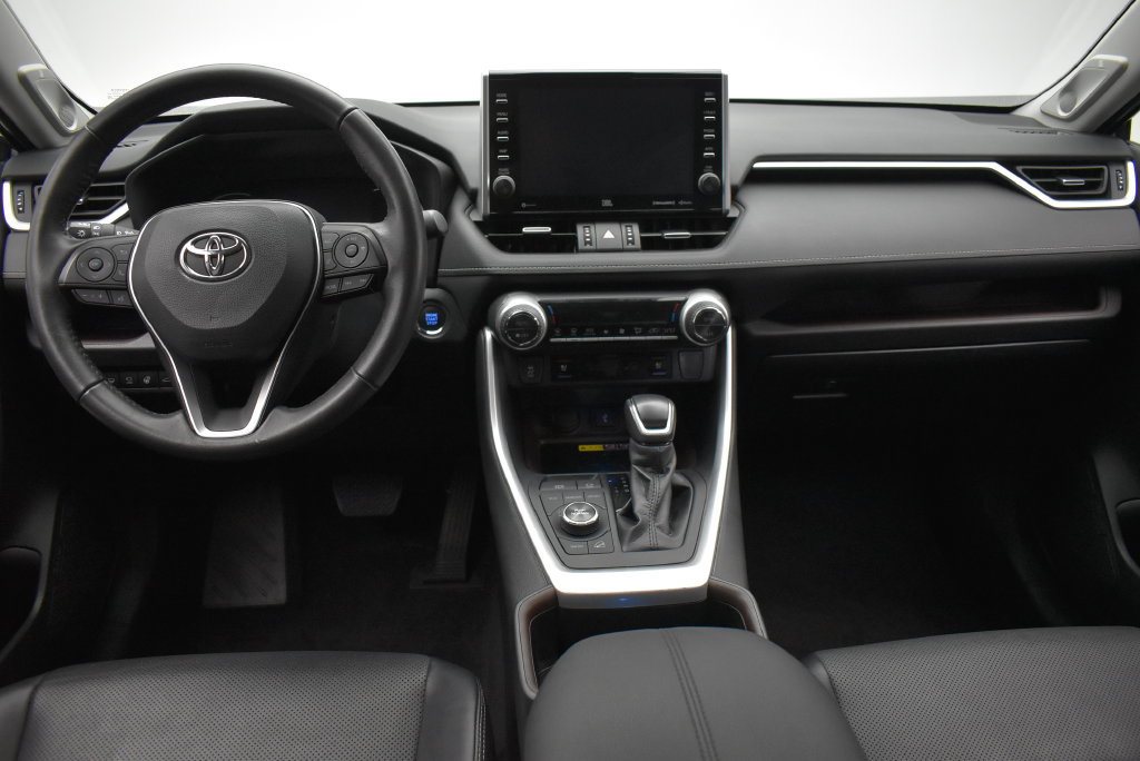 Used 2022 Toyota RAV4 Limited AWD/4WD image 31