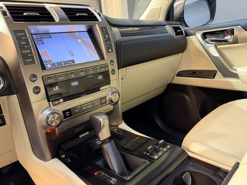 Used 2021 Lexus GX 460 Premium AWD/4WD image 26
