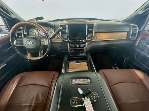 Used 2019 RAM 3500 Limited image 10