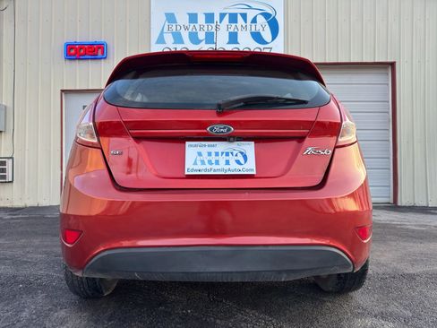 Used 2018 Ford Fiesta SE image 15