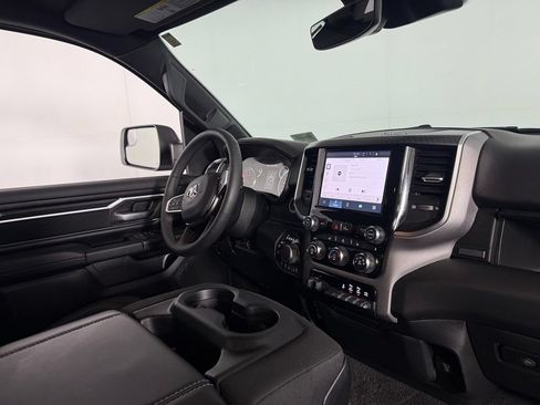 Used 2025 RAM 1500 Big Horn AWD/4WD image 30