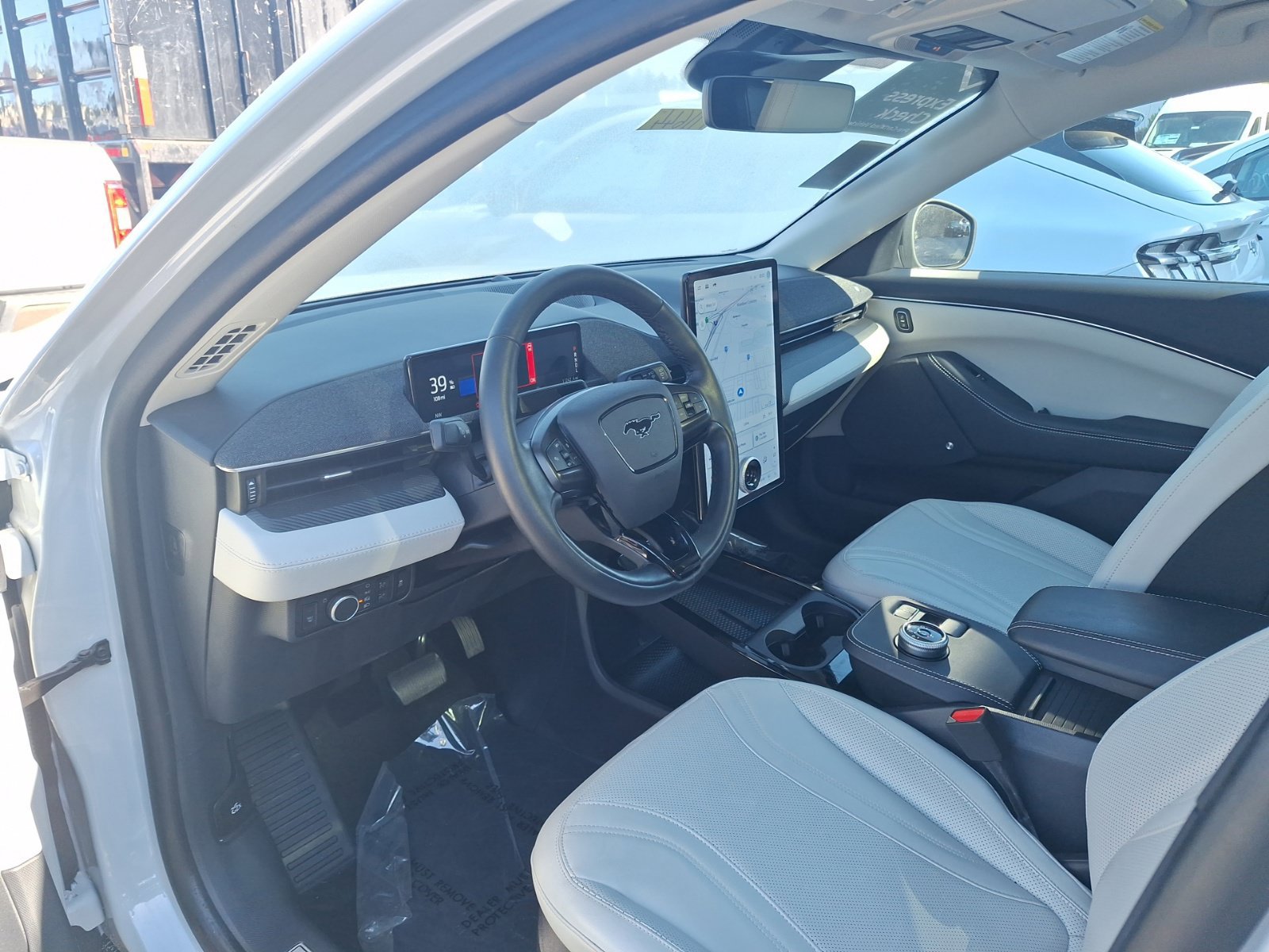 Used 2023 Ford Mustang Mach-E Premium RWD image 13