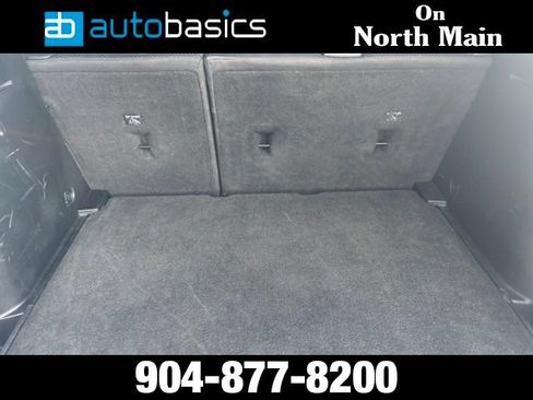 Used 2021 Chevrolet TrailBlazer RS w/ Sun and Liftgate Package FWD image 21