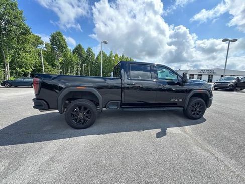Certified 2024 GMC Sierra 2500 AT4 w/ AT4 Premium Plus Package AWD/4WD image 10