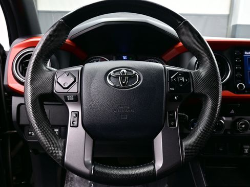 Used 2020 Toyota Tacoma TRD Sport image 24