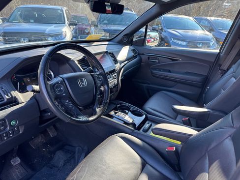 Used 2023 Honda Ridgeline Black Edition image 13