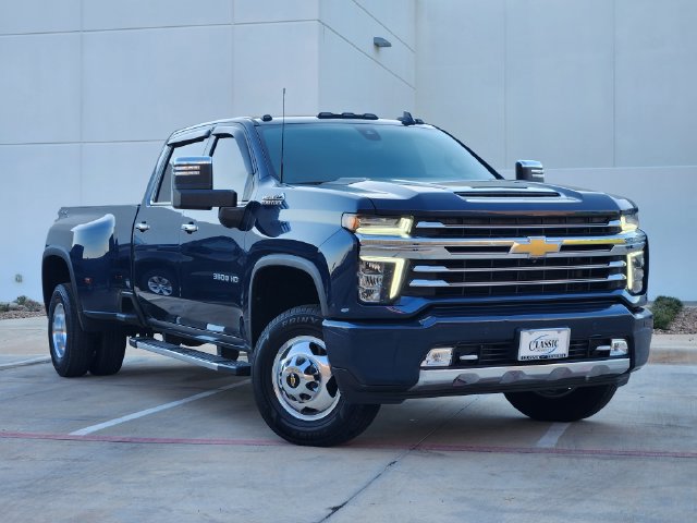 Used 2022 Chevrolet Silverado 3500 High Country AWD/4WD image 1