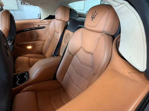 Used 2016 Maserati GranTurismo Sport RWD image 36
