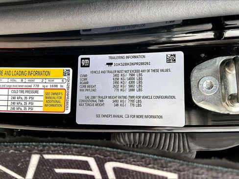 Used 2023 GMC Yukon SLT AWD/4WD image 21