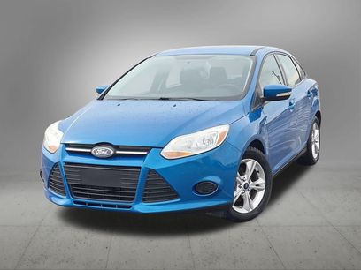 Used 2013 Ford Focus SE w/ SE Winter Pkg