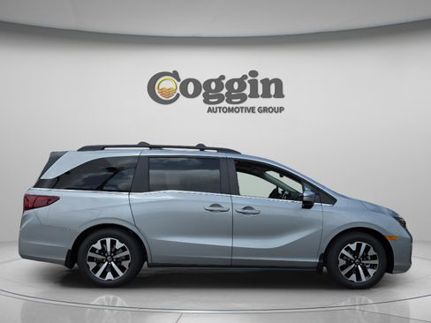 New 2026 Honda Odyssey EX-L image 6