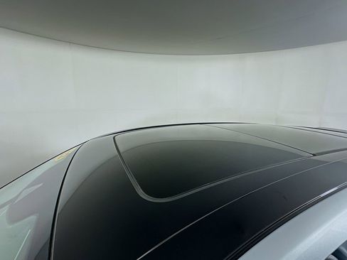 Used 2022 Lincoln Nautilus Reserve image 29