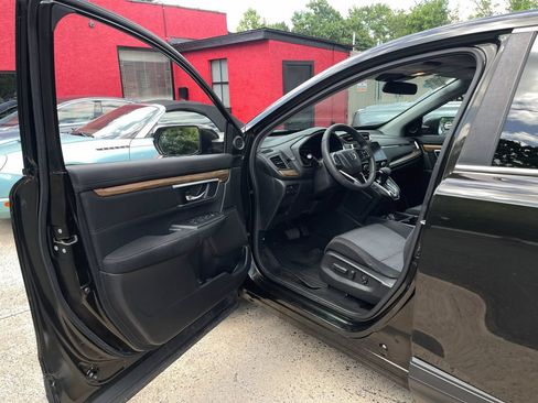 Used 2017 Honda CR-V EX image 13
