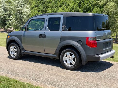Used 2005 Honda Element EX image 5