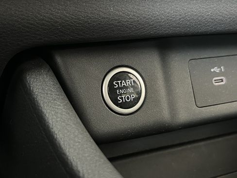 Used 2023 Nissan Rogue SV w/ SV Premium B Package AWD/4WD image 35