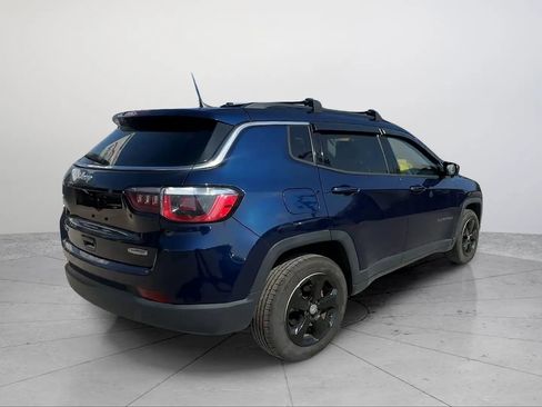 Used 2018 Jeep Compass Latitude w/ Popular Equipment Group image 5