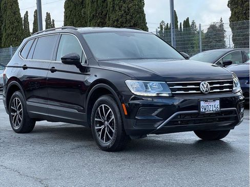 Used 2021 Volkswagen Tiguan SE FWD image 20