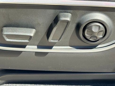 New 2026 Jeep Grand Wagoneer Limited AWD/4WD image 14