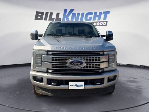 Used 2017 Ford F250 Platinum w/ FX4 Off-Road Package image 8