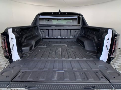 New 2025 GMC Hummer EV 3X w/ Extreme Off-Road Package image 6