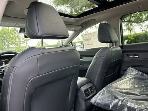 New 2025 Nissan Murano SL AWD/4WD image 22