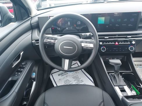 New 2026 Hyundai Tucson SEL Plus FWD image 16