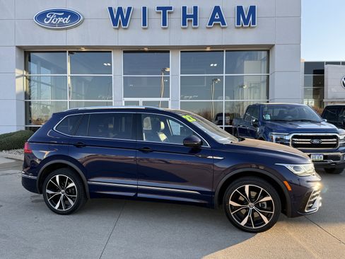 Used 2022 Volkswagen Tiguan SEL R-Line image 3