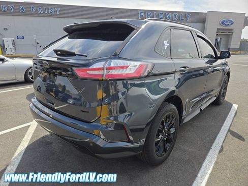 Certified 2023 Ford Edge SE w/ Black Appearance Package AWD/4WD image 4