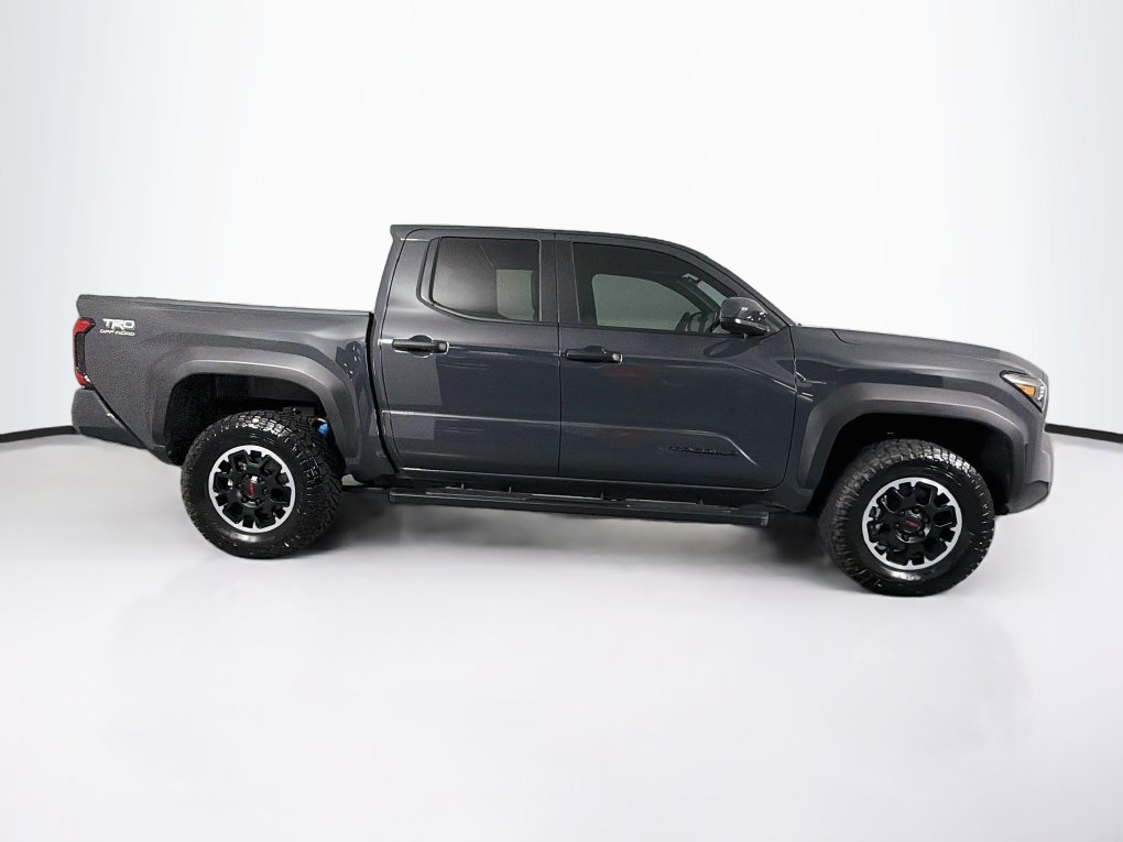 Used 2026 Toyota Tacoma TRD Off-Road AWD/4WD image 11