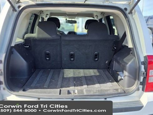 Used 2016 Jeep Patriot Sport w/ Power Value Group image 2