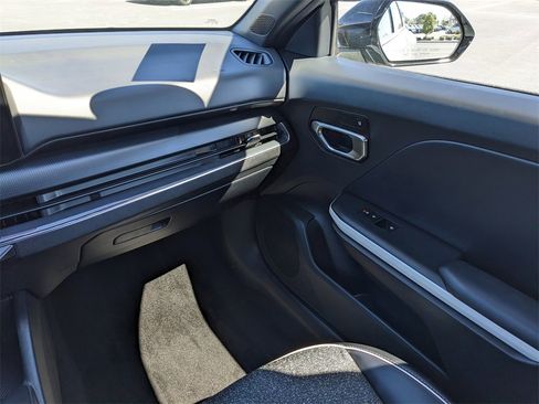 Certified 2025 Kia K4 GT-Line image 16