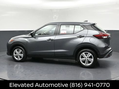 Certified 2025 Nissan Kicks Play S FWD image 29