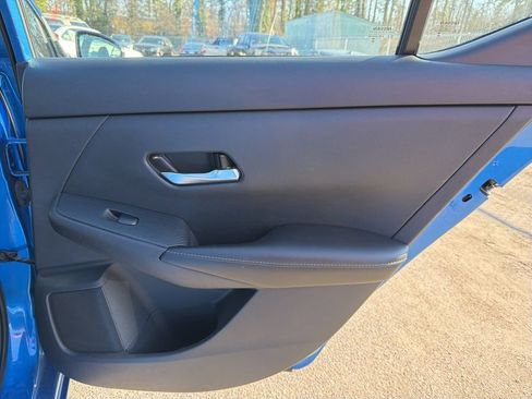 Used 2023 Nissan Sentra SV image 25