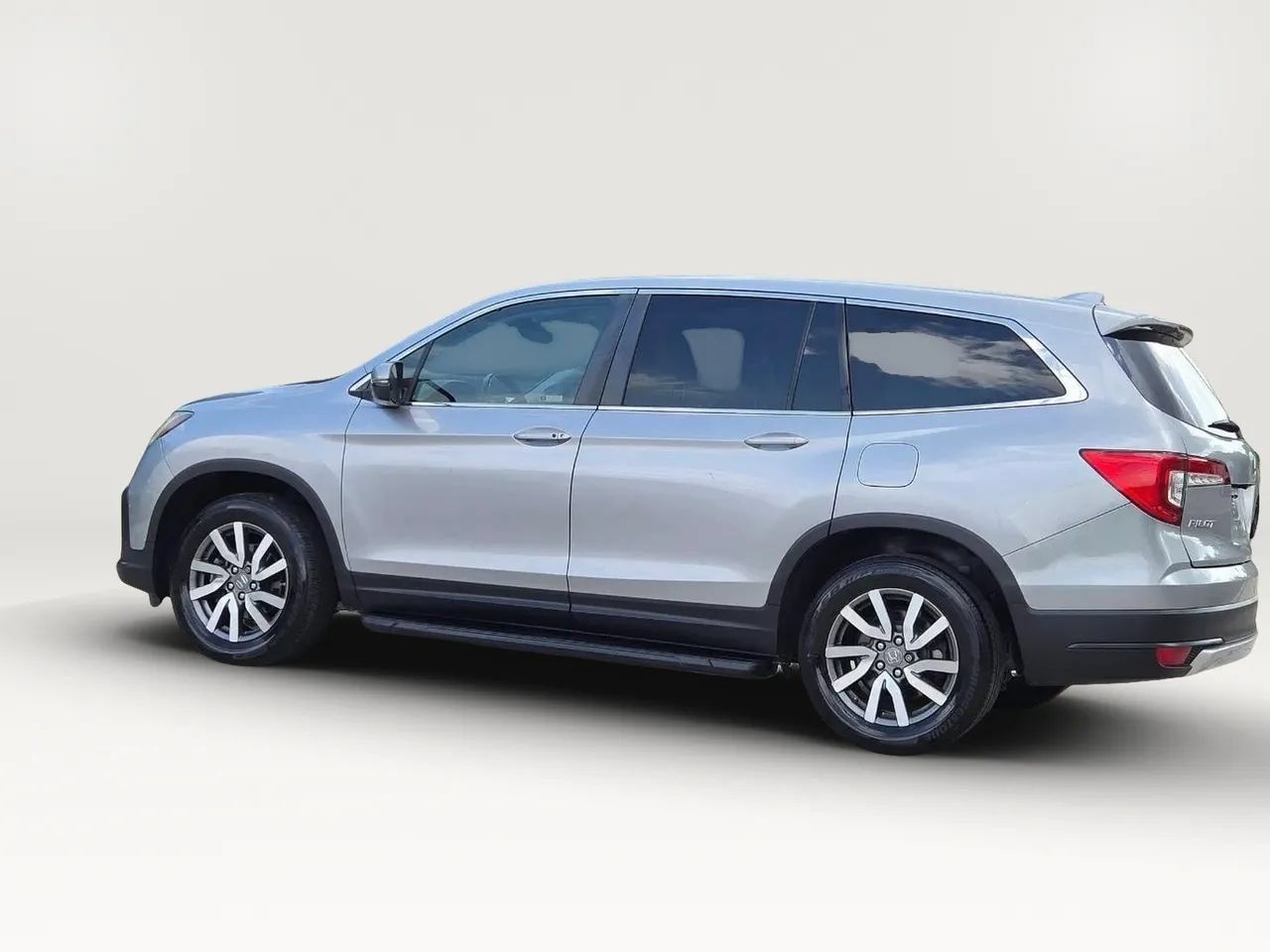 Used 2019 Honda Pilot EX-L image 3