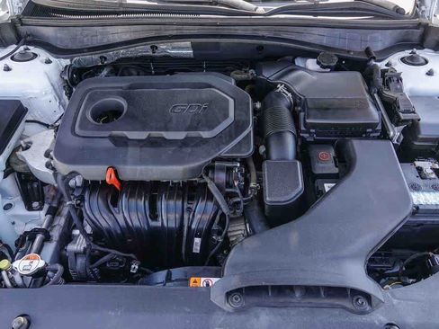 Used 2016 Kia Optima EX w/ Premium Package image 26