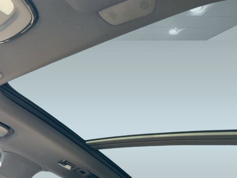 Certified 2025 Volvo XC90 B5 Plus image 14