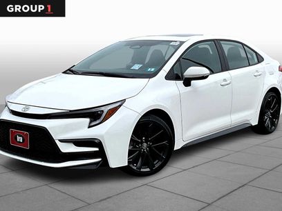 Used 2024 Toyota Corolla SE w/ SE Premium Package