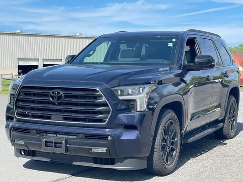 Used 2026 Toyota Sequoia Limited w/ TRD Off-Road Package AWD/4WD image 12