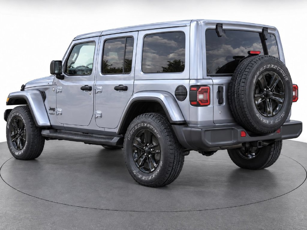 Used 2019 Jeep Wrangler Unlimited Sahara AWD/4WD image 4